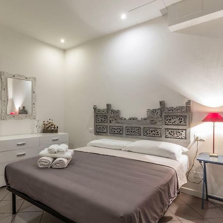 Farini Love - The Place Apartments Bologna Bagian luar foto